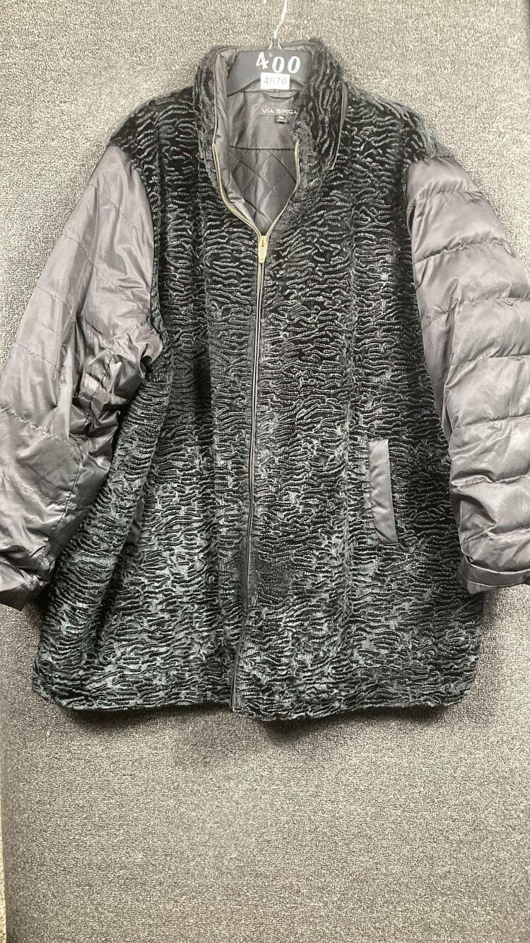Via Spiga Faux Fur Coat Womens Sz 3XL Black Mixed Media Quilted Sleeves 95005W